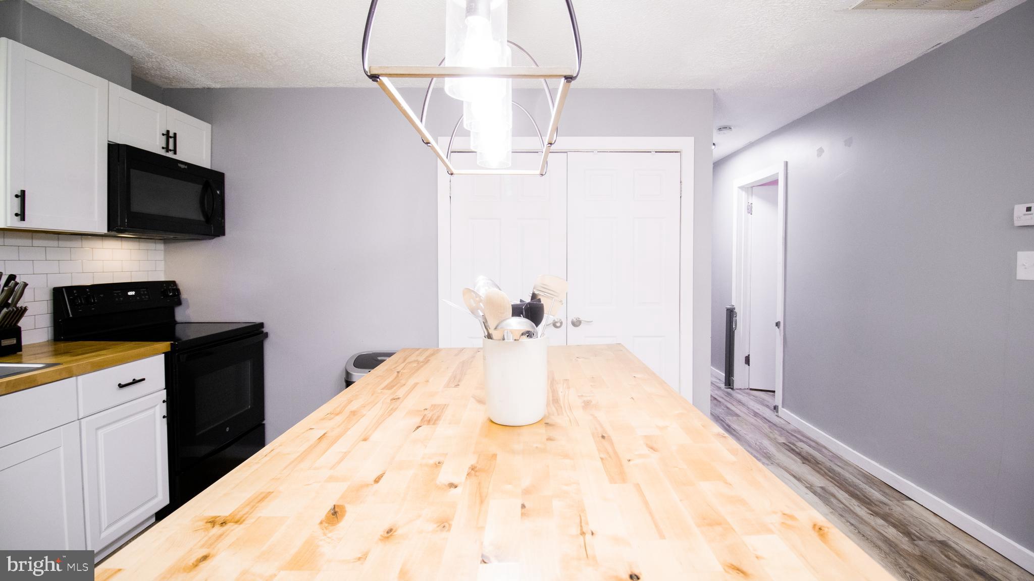 WHITE SANDS - Residential