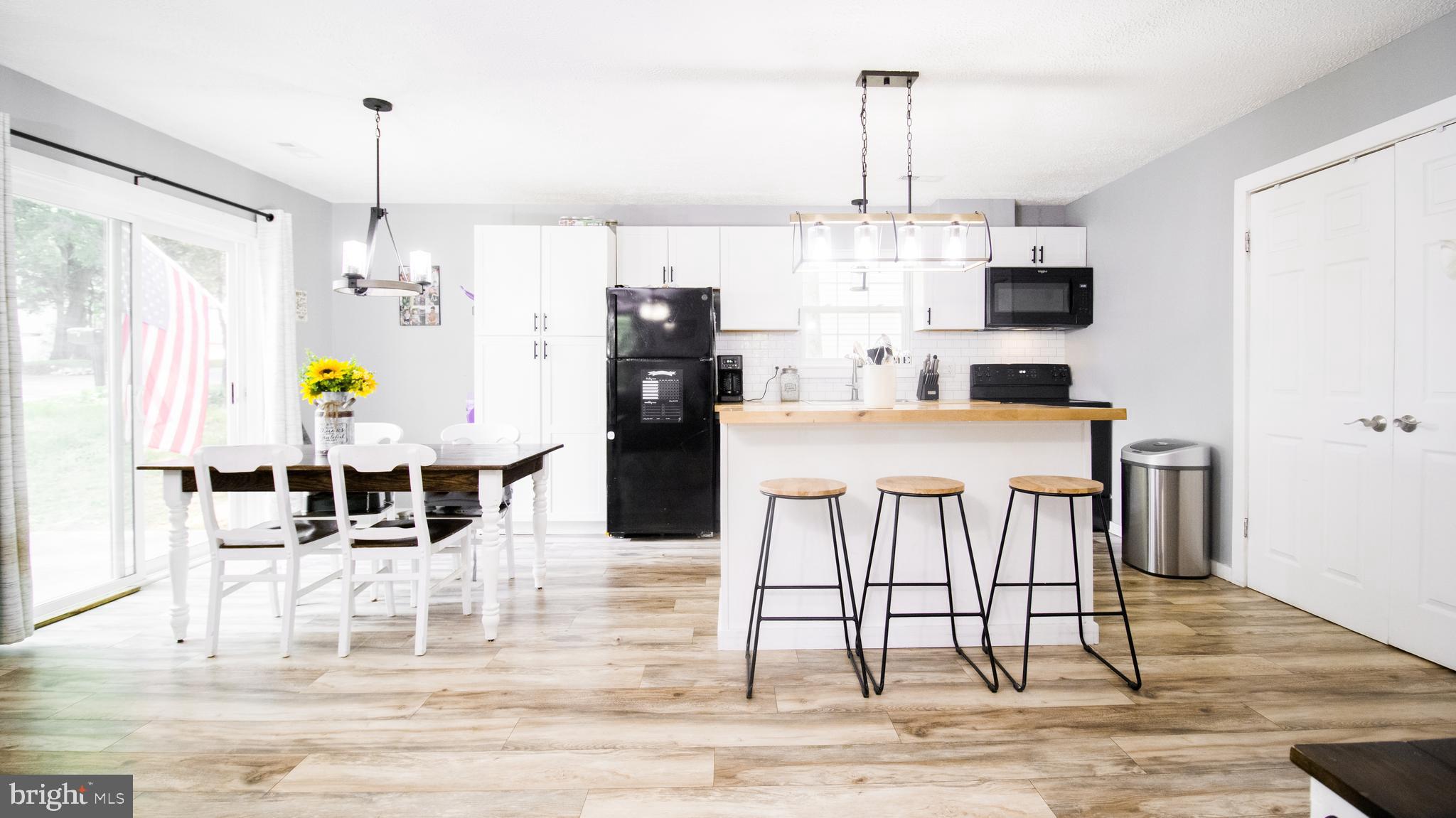 WHITE SANDS - Residential