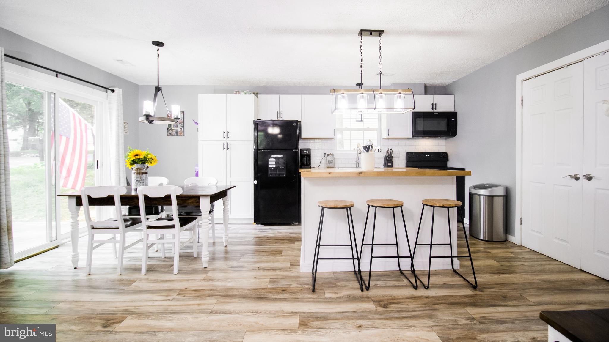 WHITE SANDS - Residential