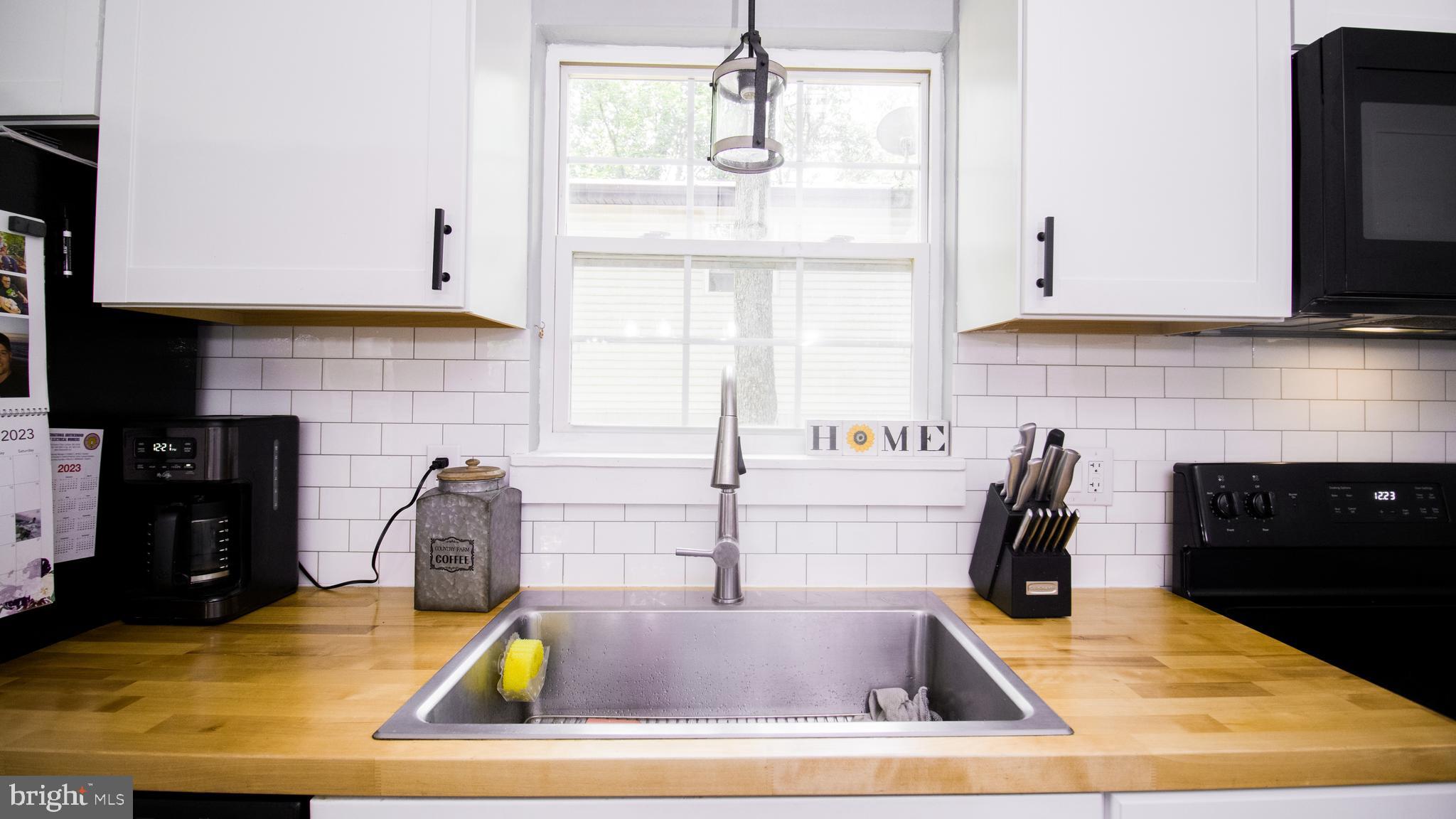 WHITE SANDS - Residential