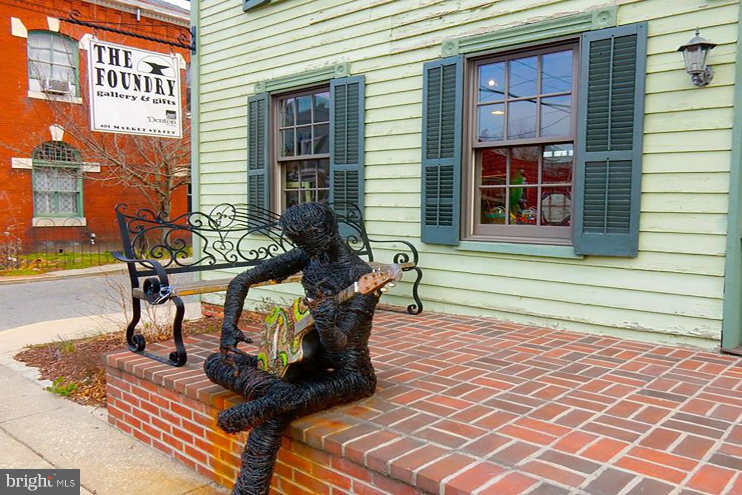 THE GARDENS - Residential