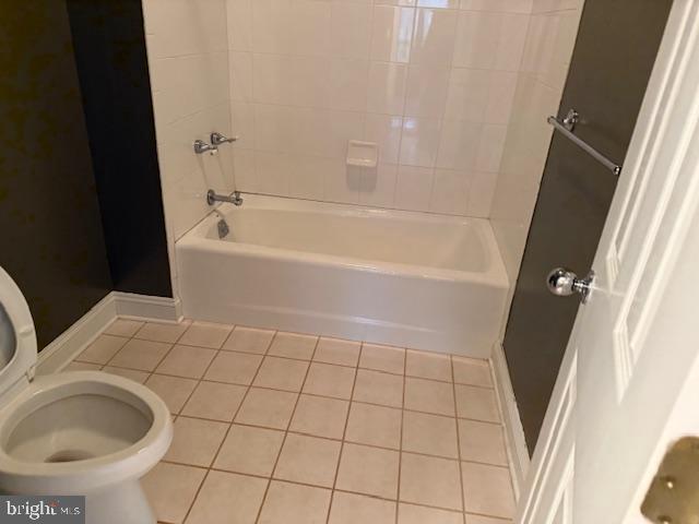 SANCTUARY AT SOUTH RIVER - Residential