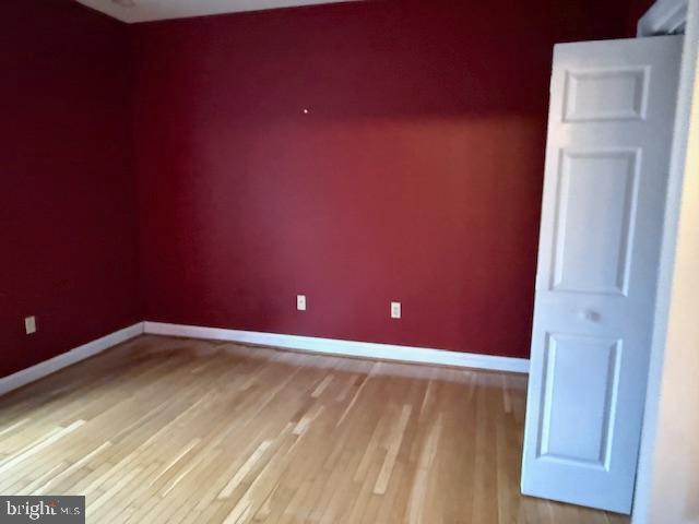 SANCTUARY AT SOUTH RIVER - Residential