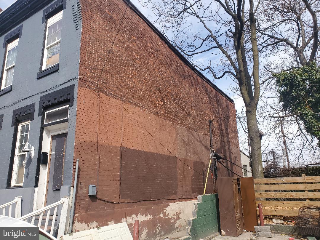 TEMPLE UNIVERSITY - Residential