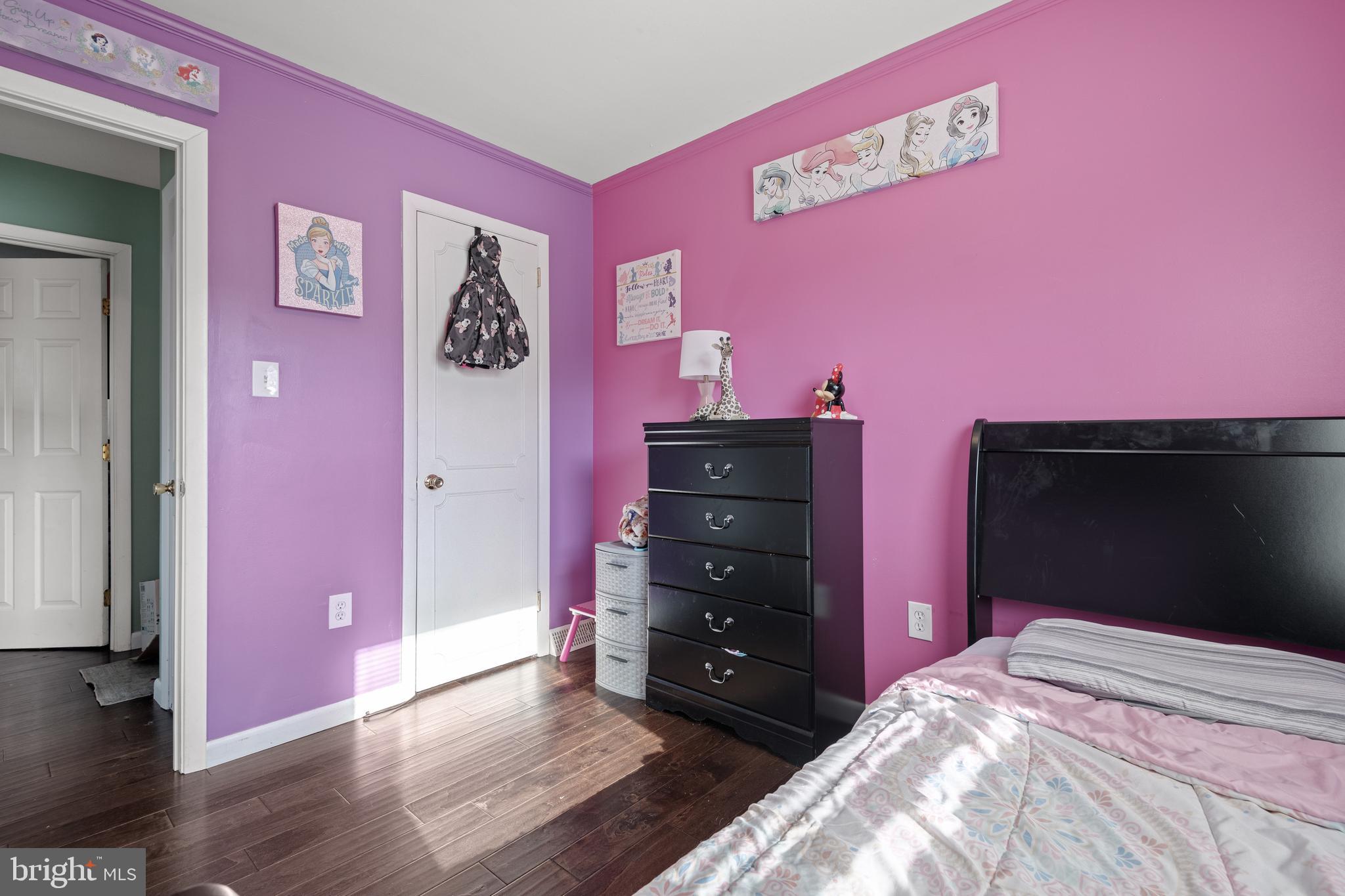 EDEN MANOR - Residential