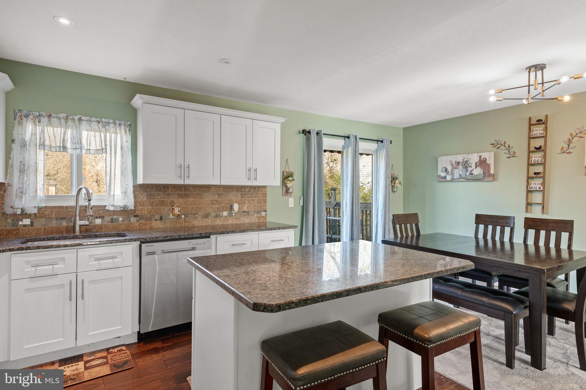 EDEN MANOR - Residential