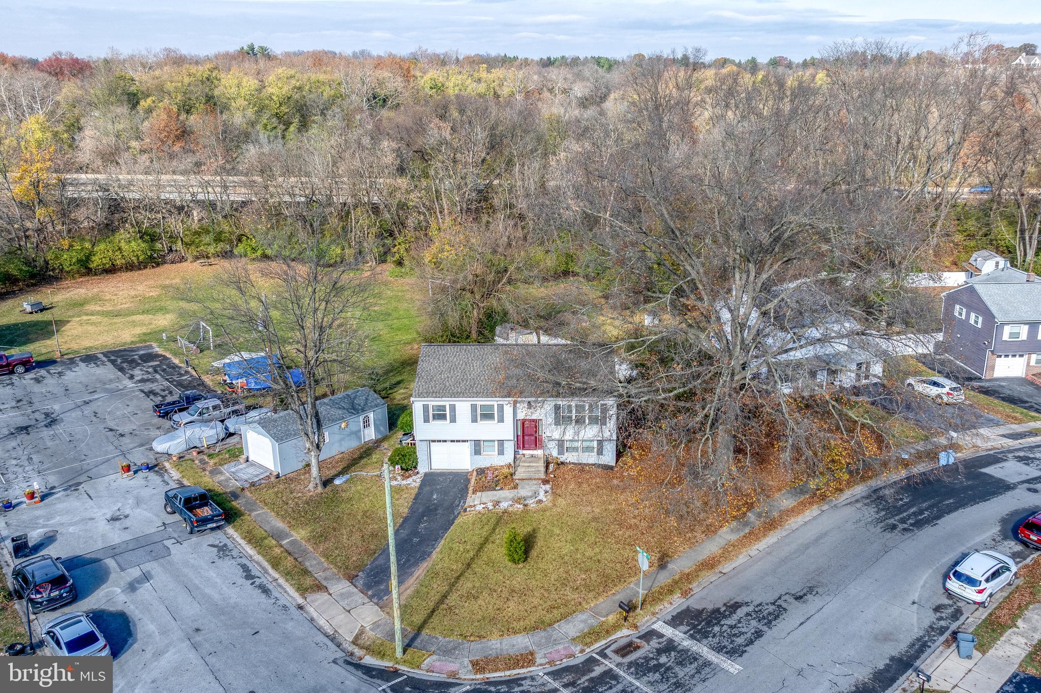 EDEN MANOR - Residential