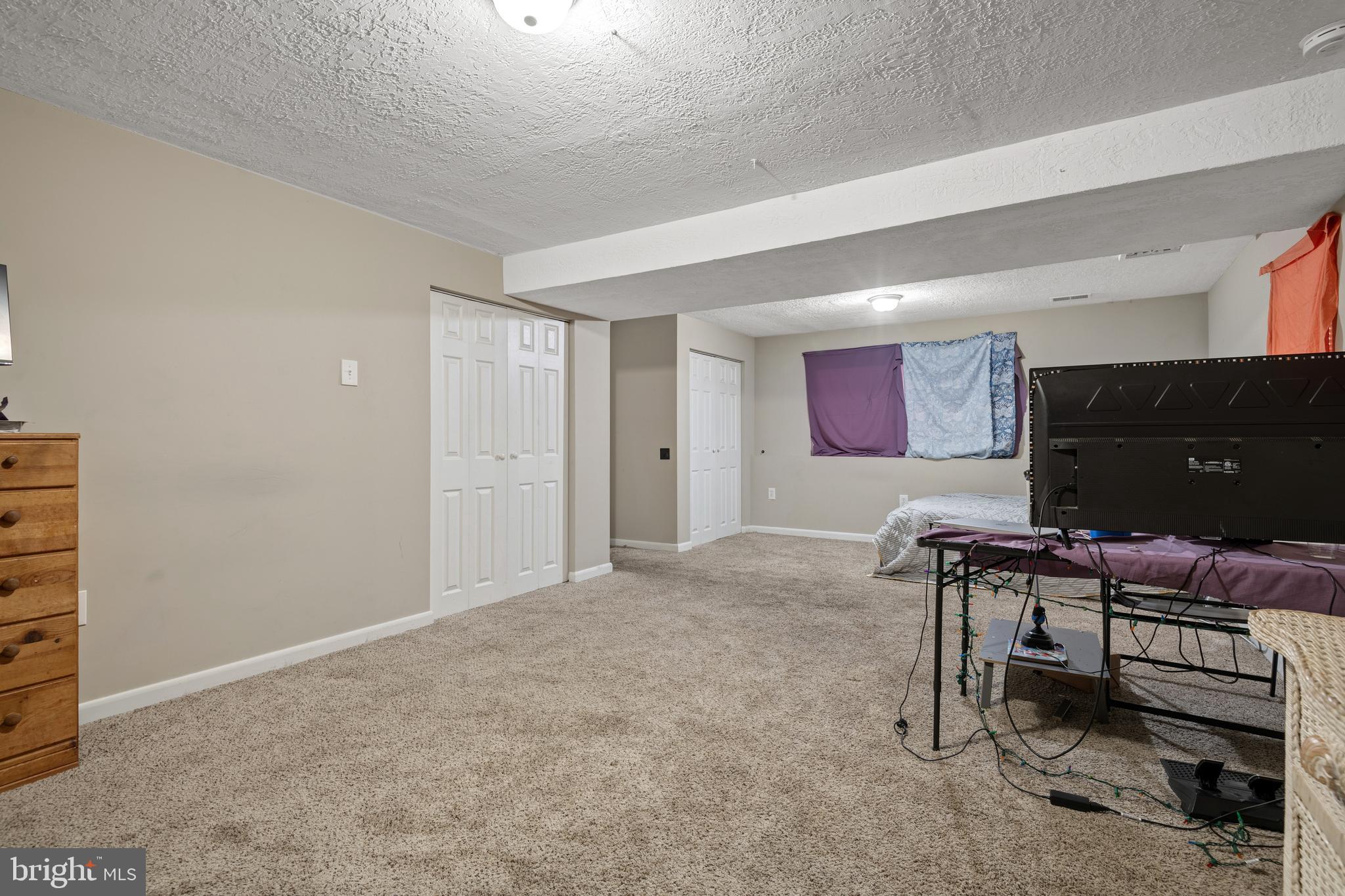 EDEN MANOR - Residential