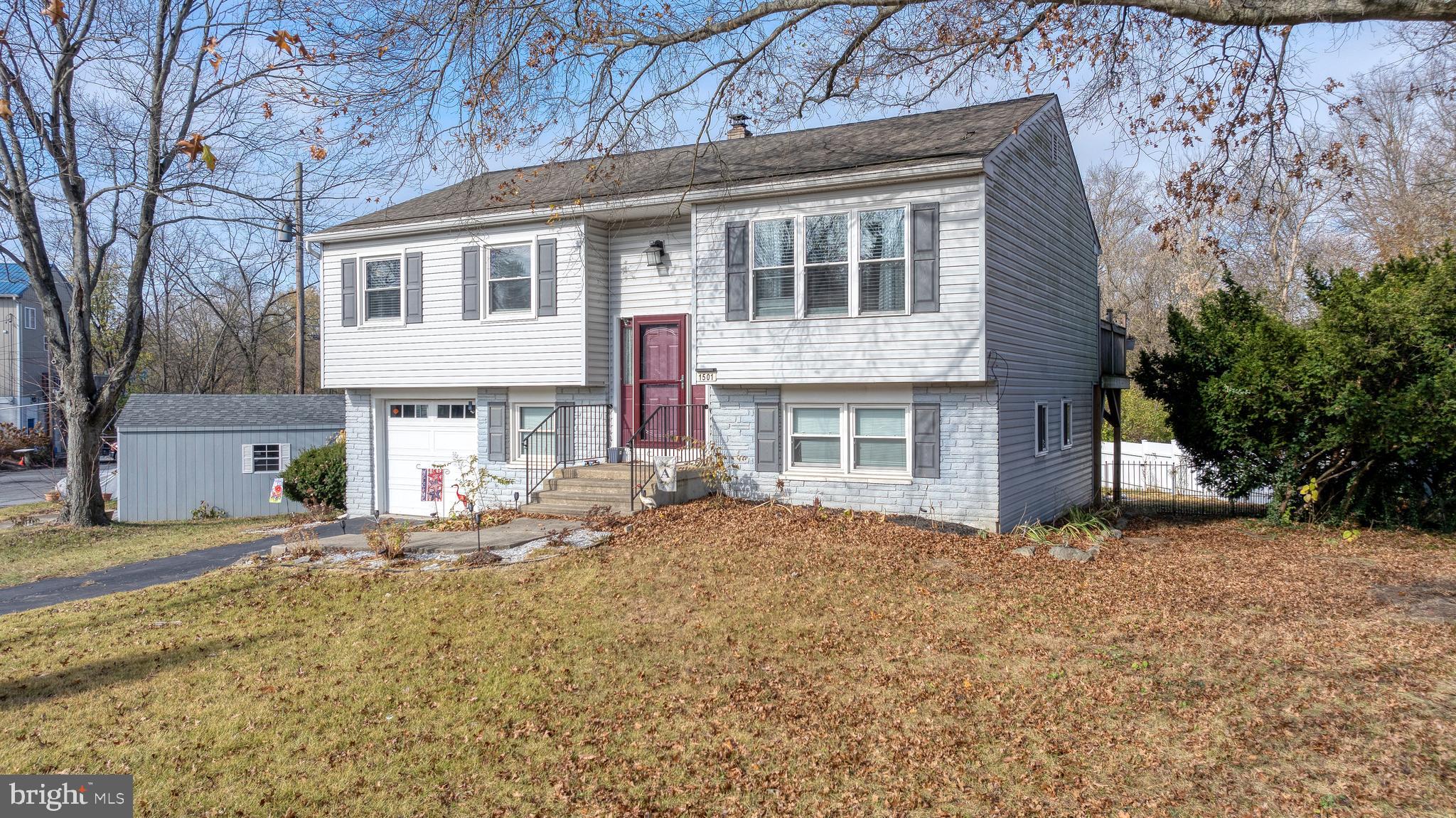 EDEN MANOR - Residential