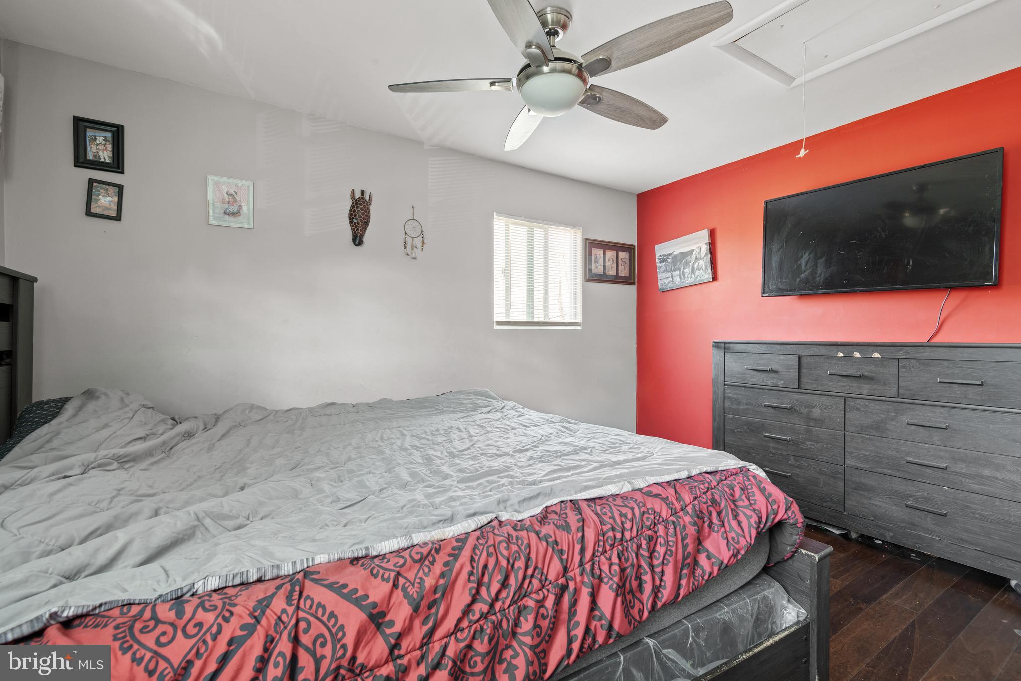 EDEN MANOR - Residential