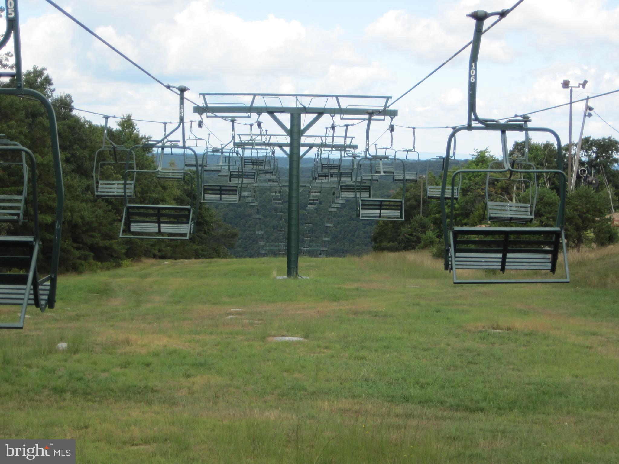 EAGLE ROCK RESORT - Land