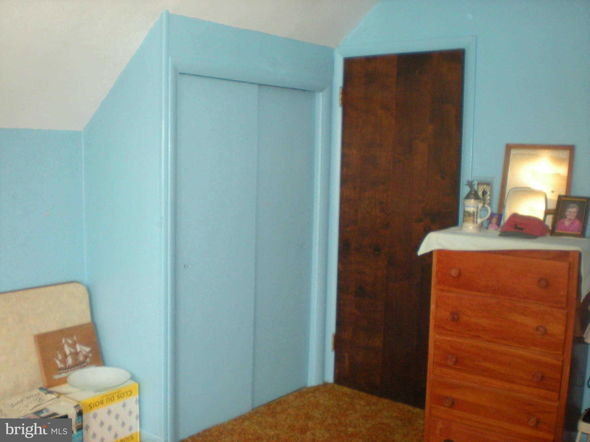 LANDSDOWNE - Residential