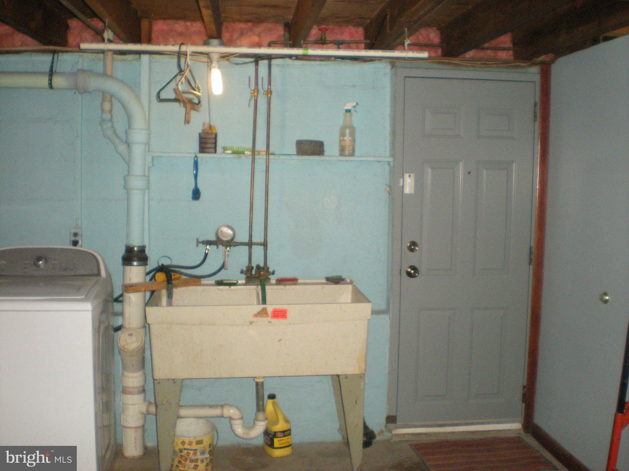 LANDSDOWNE - Residential