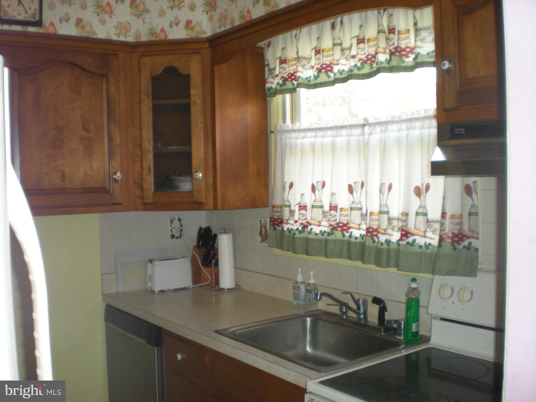 LANDSDOWNE - Residential