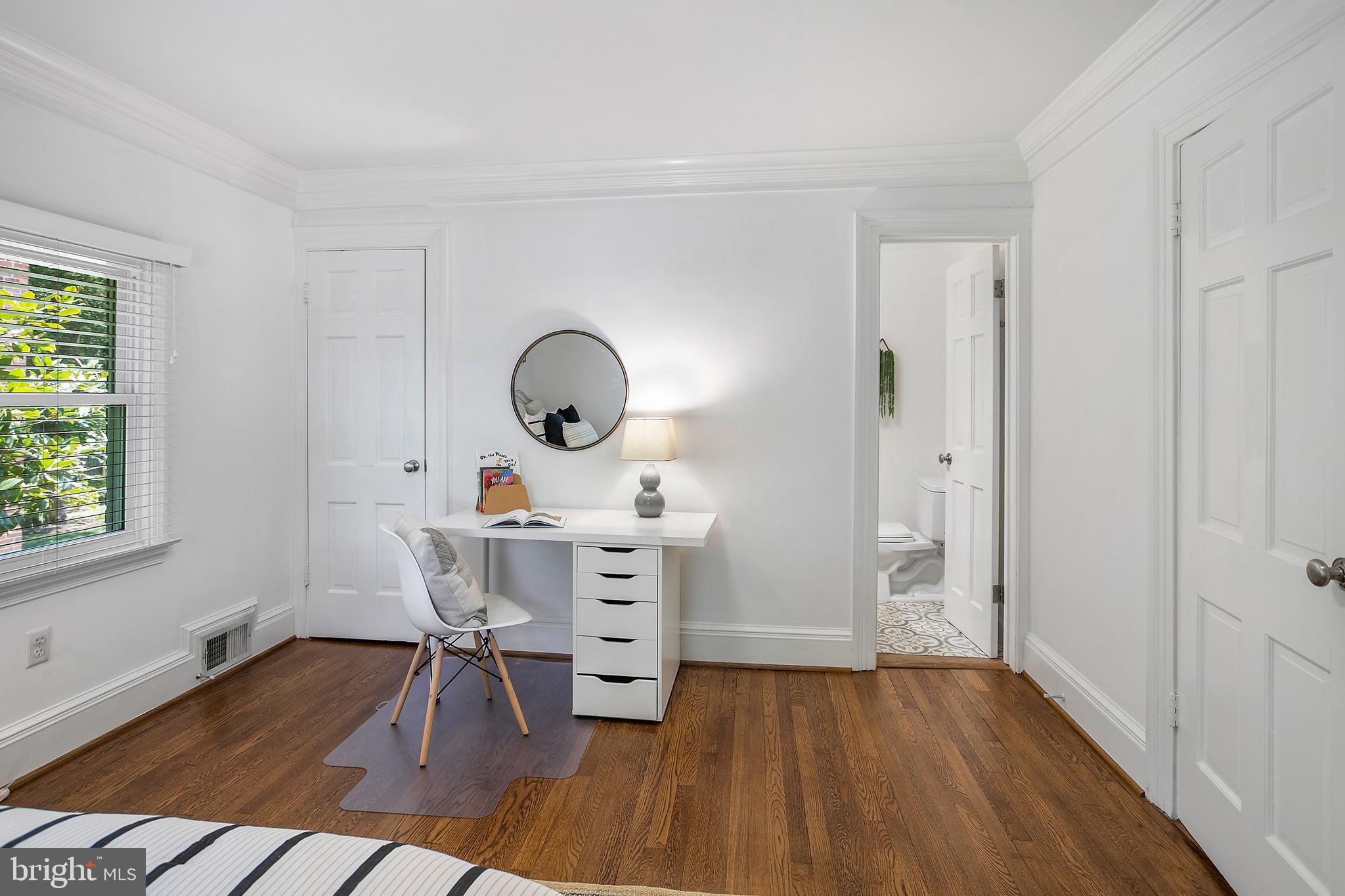 WAKEFIELD - Residential