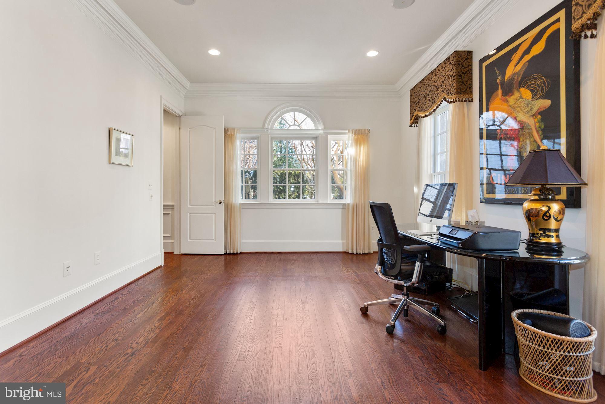 EVANS FARM - Residential