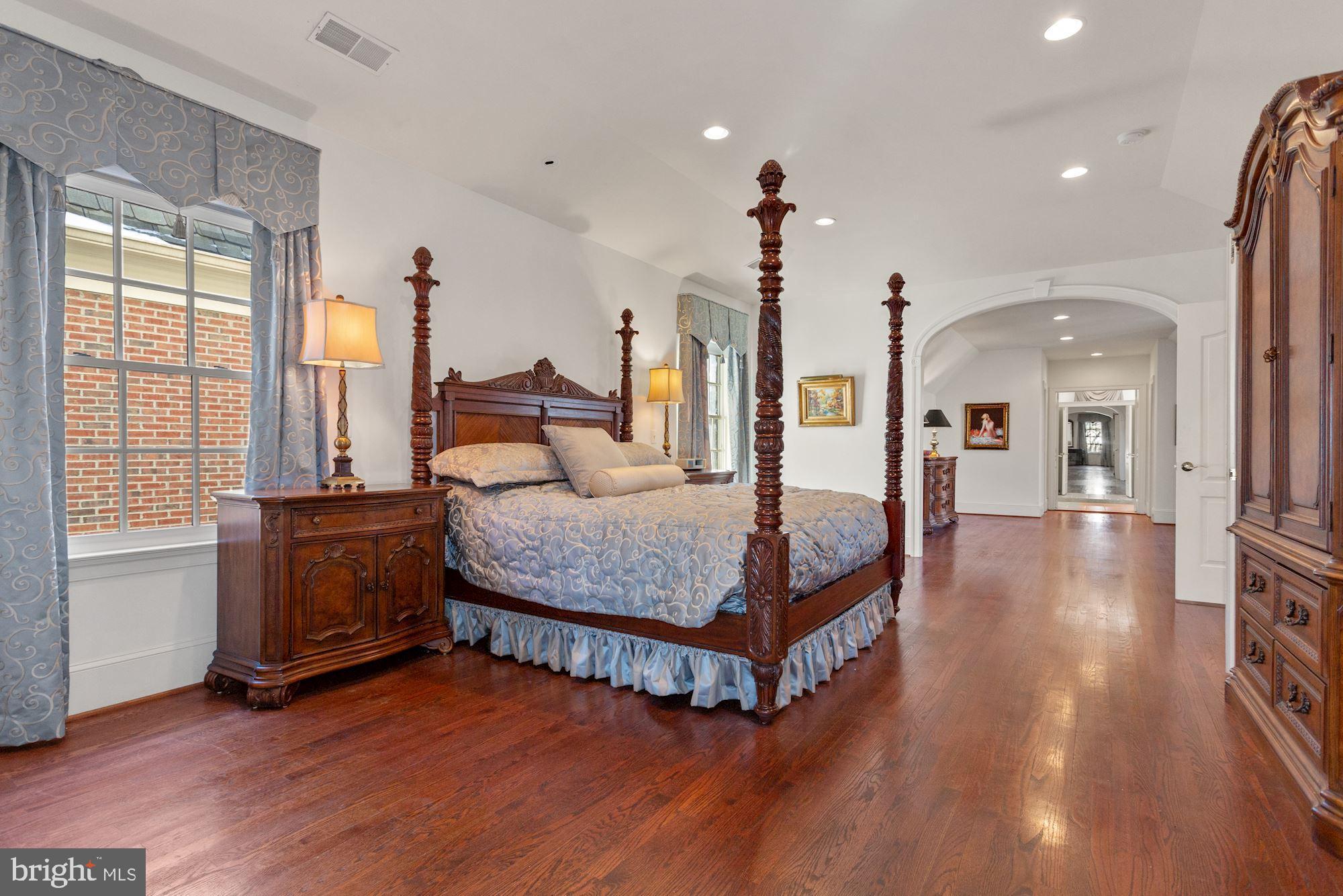 EVANS FARM - Residential