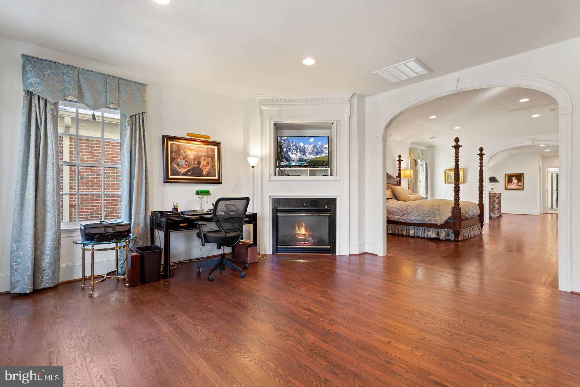 EVANS FARM - Residential