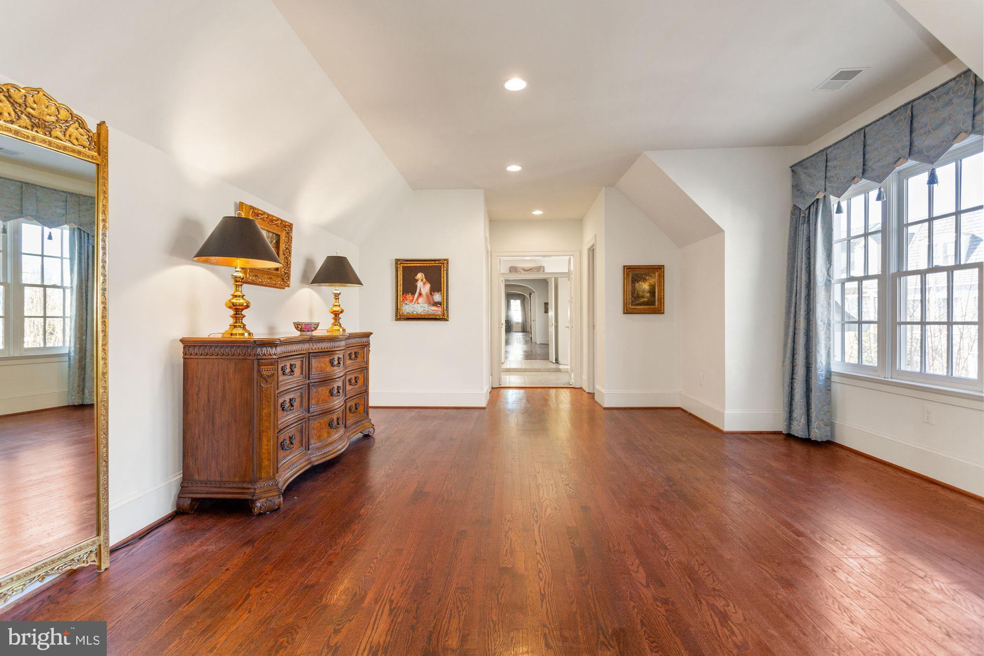 EVANS FARM - Residential