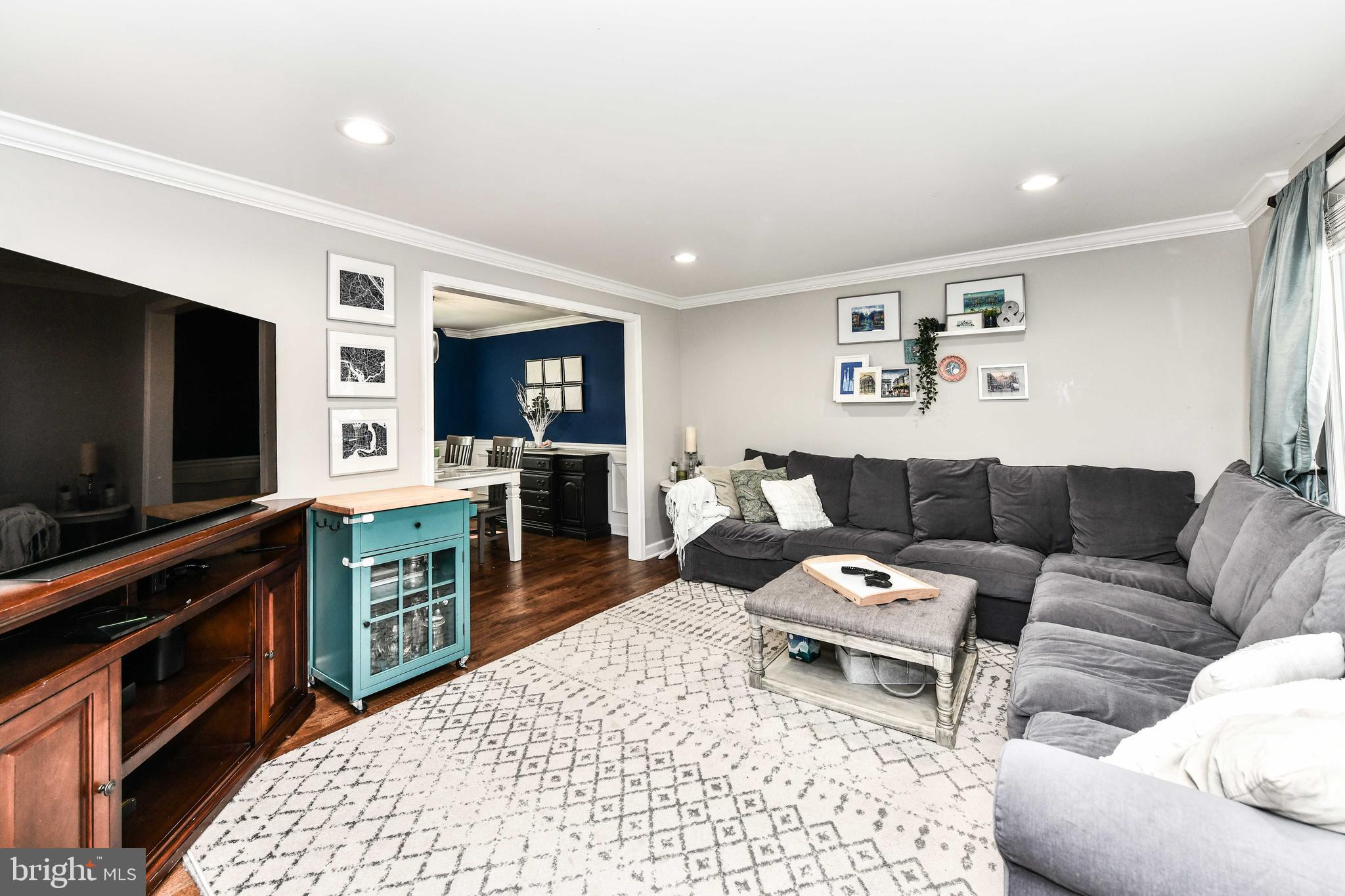 KINGSTON CHASE - Residential Lease