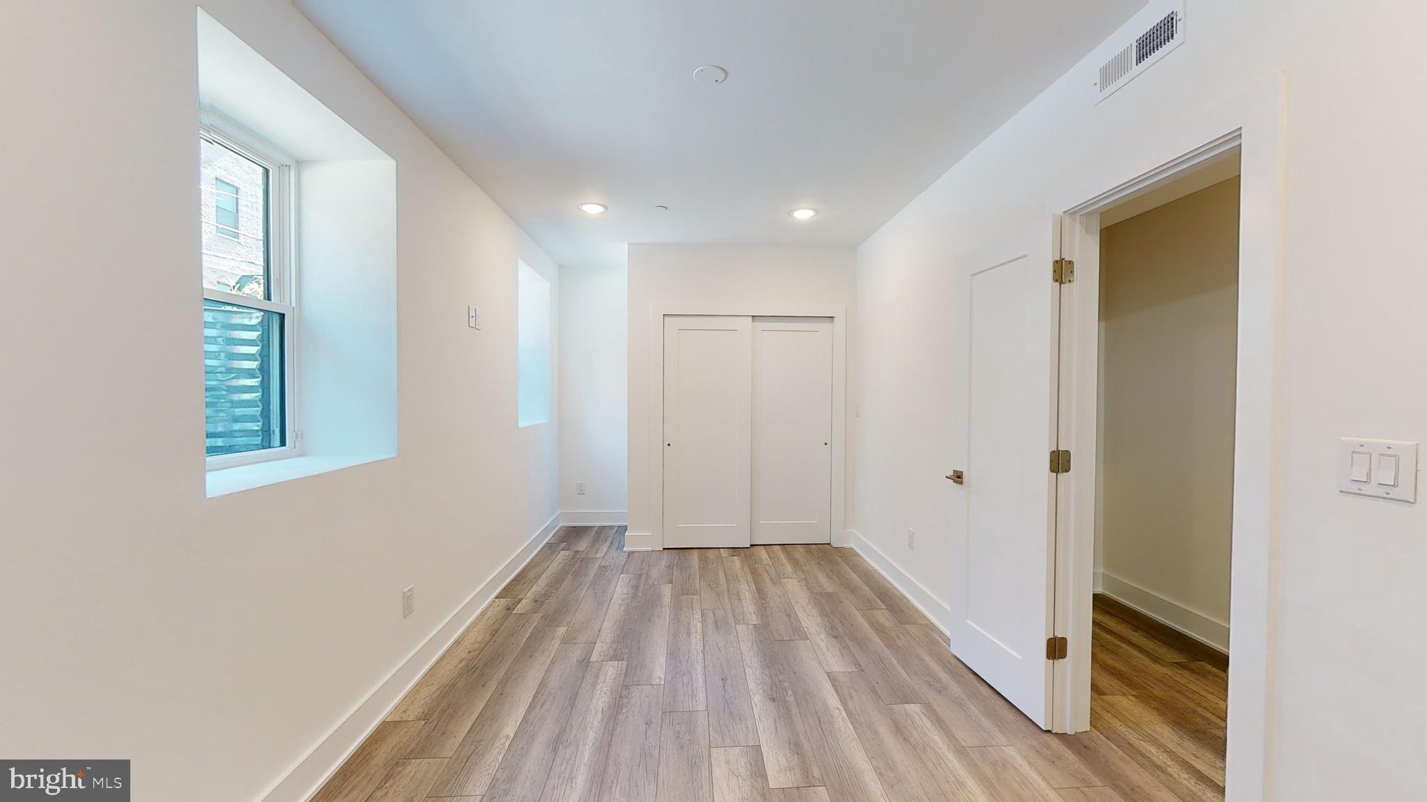 FRANCISVILLE - Residential Lease