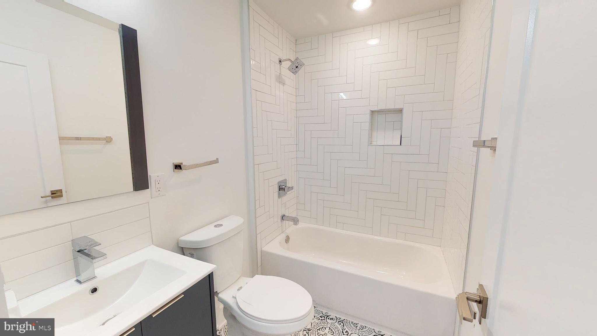 FRANCISVILLE - Residential Lease