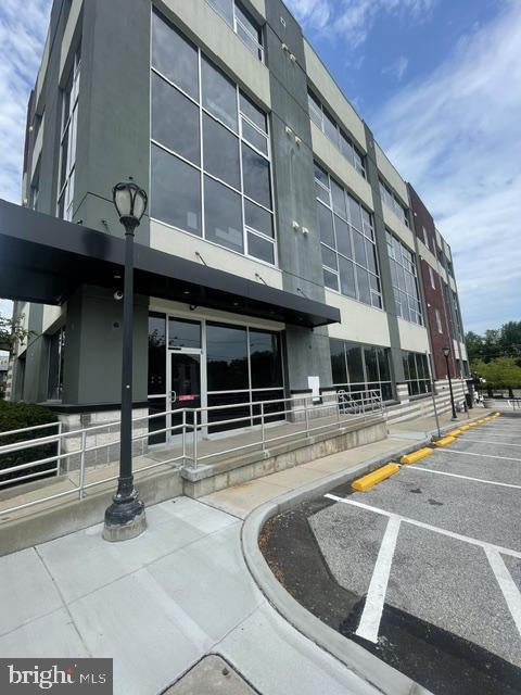99 BRIDGE STREET 401
