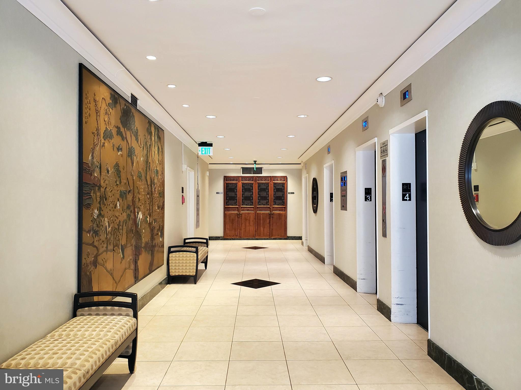 10401 GROSVENOR PLACE 1605