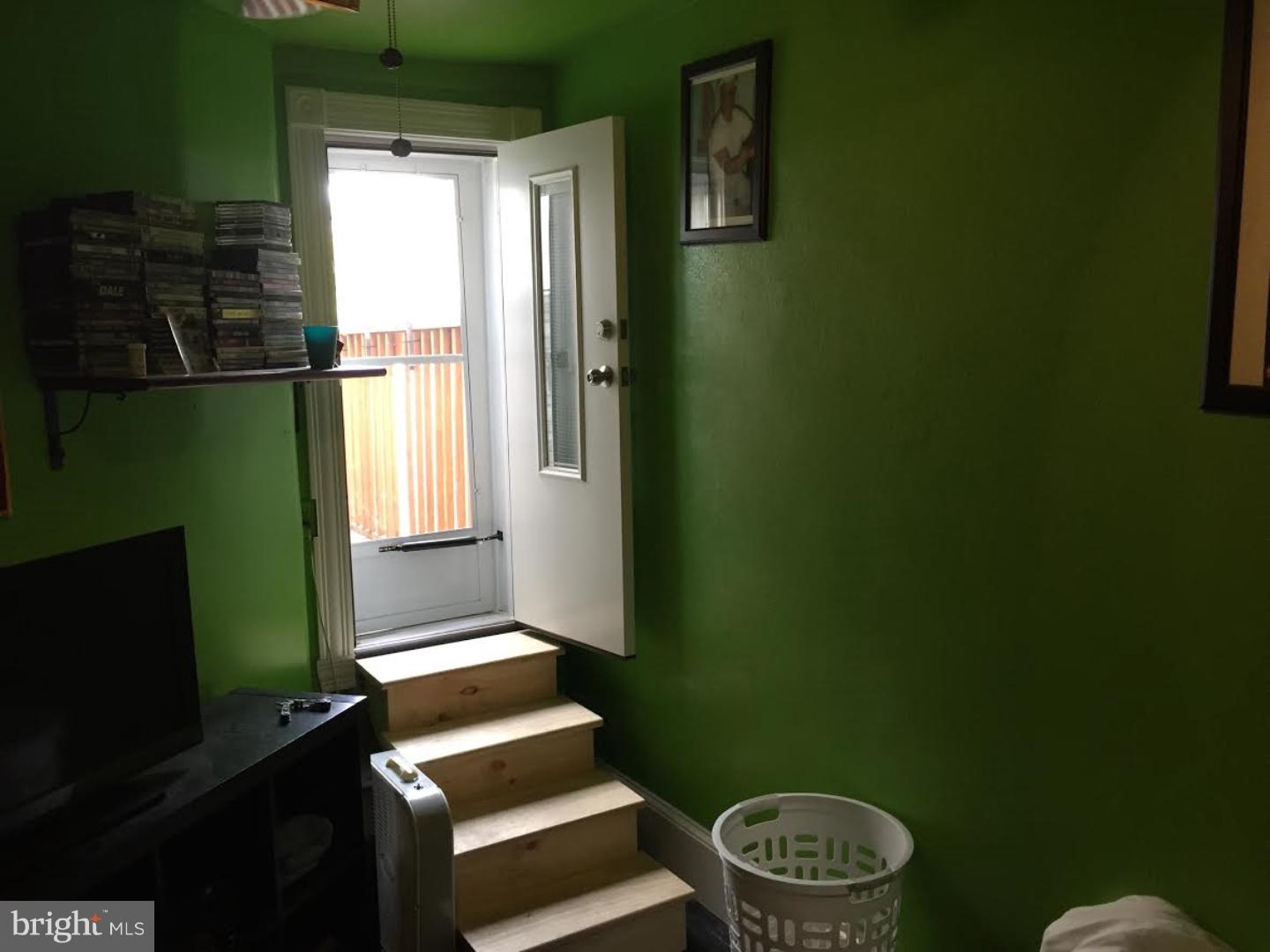 DICKINSON NARROWS - Residential Lease