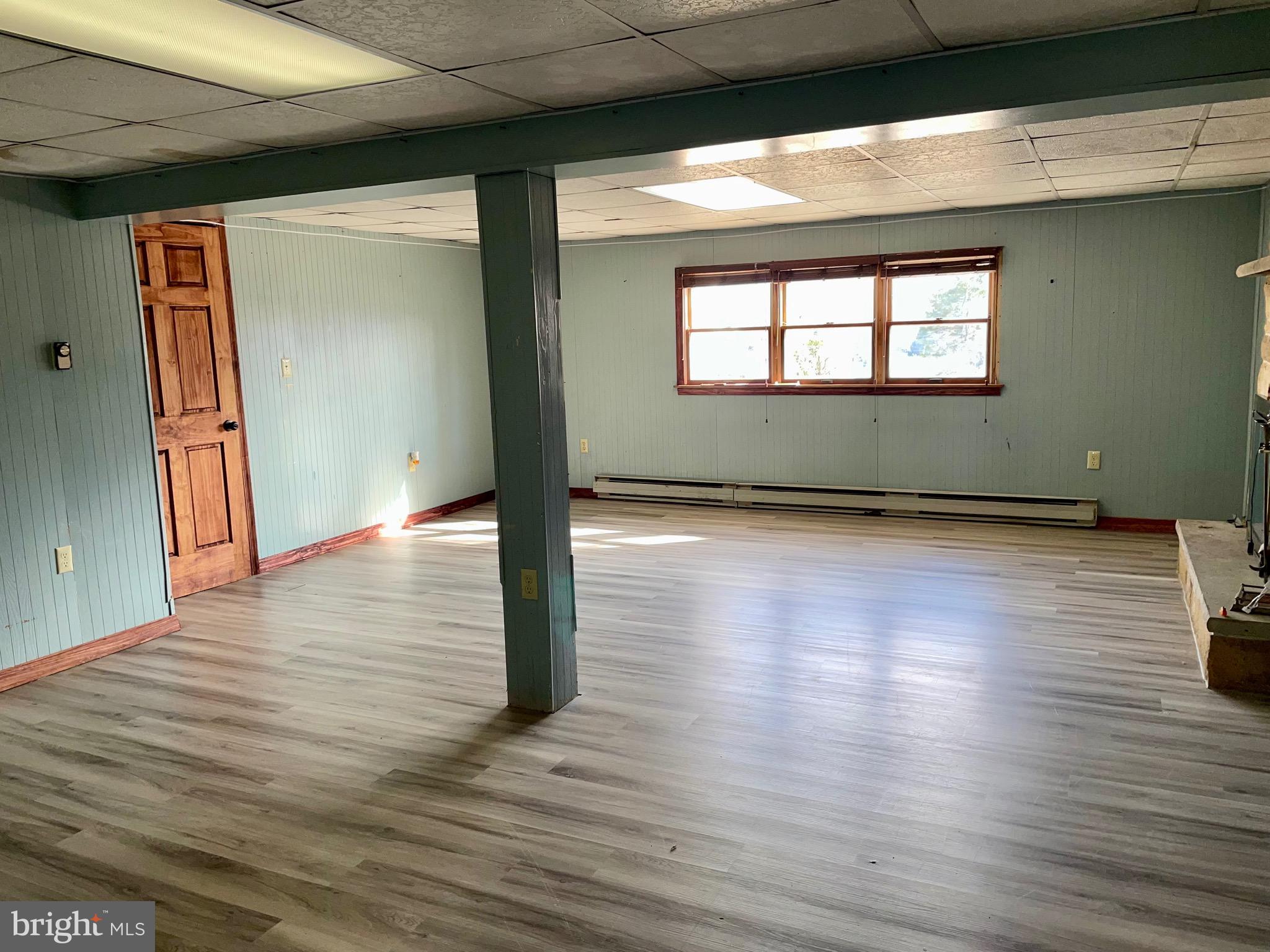 PLEASANT ACRES - Residential