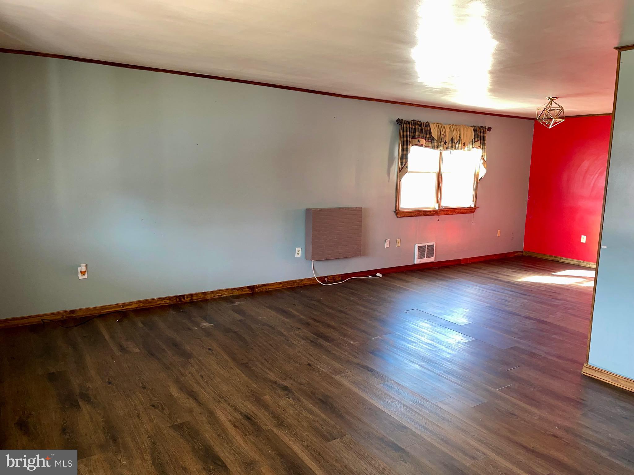 PLEASANT ACRES - Residential