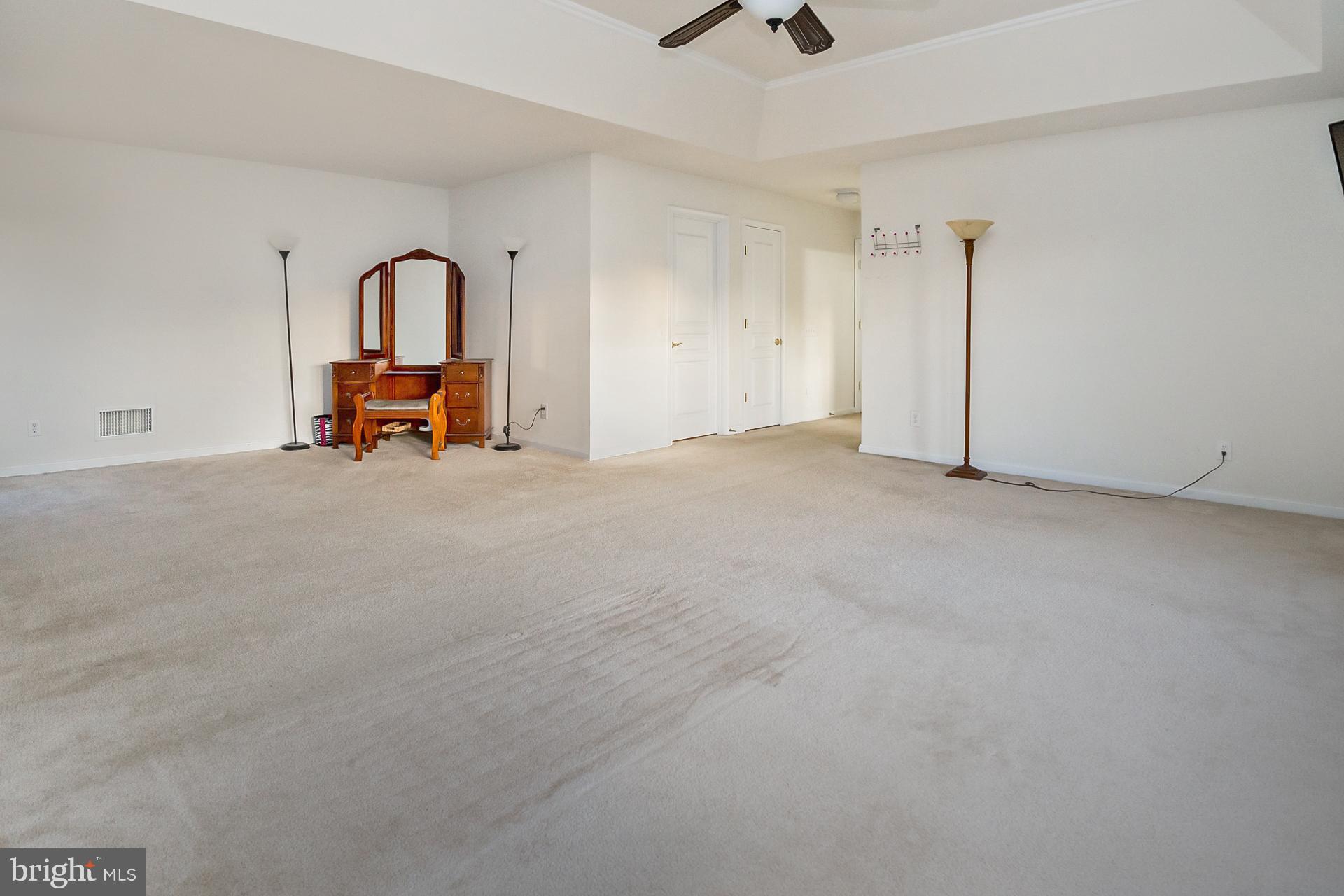 VISTAS AT GREEN HILL - Residential