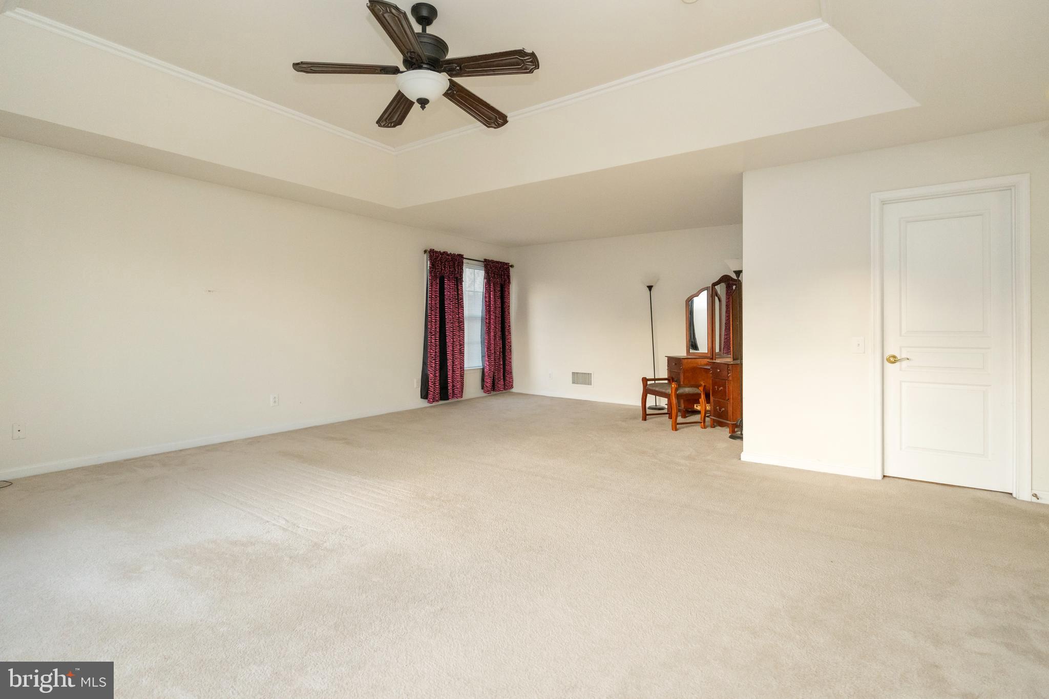 VISTAS AT GREEN HILL - Residential