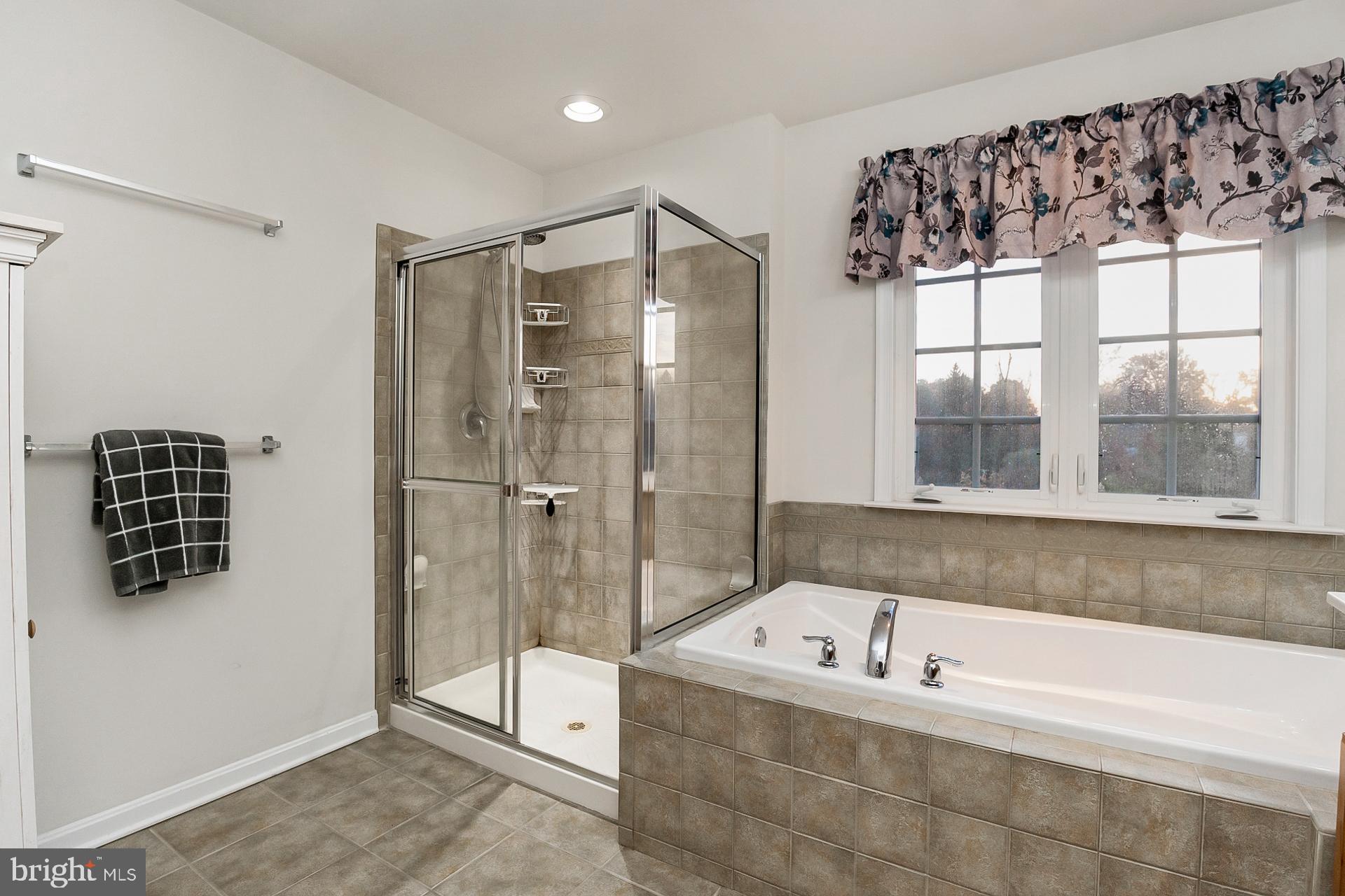 VISTAS AT GREEN HILL - Residential