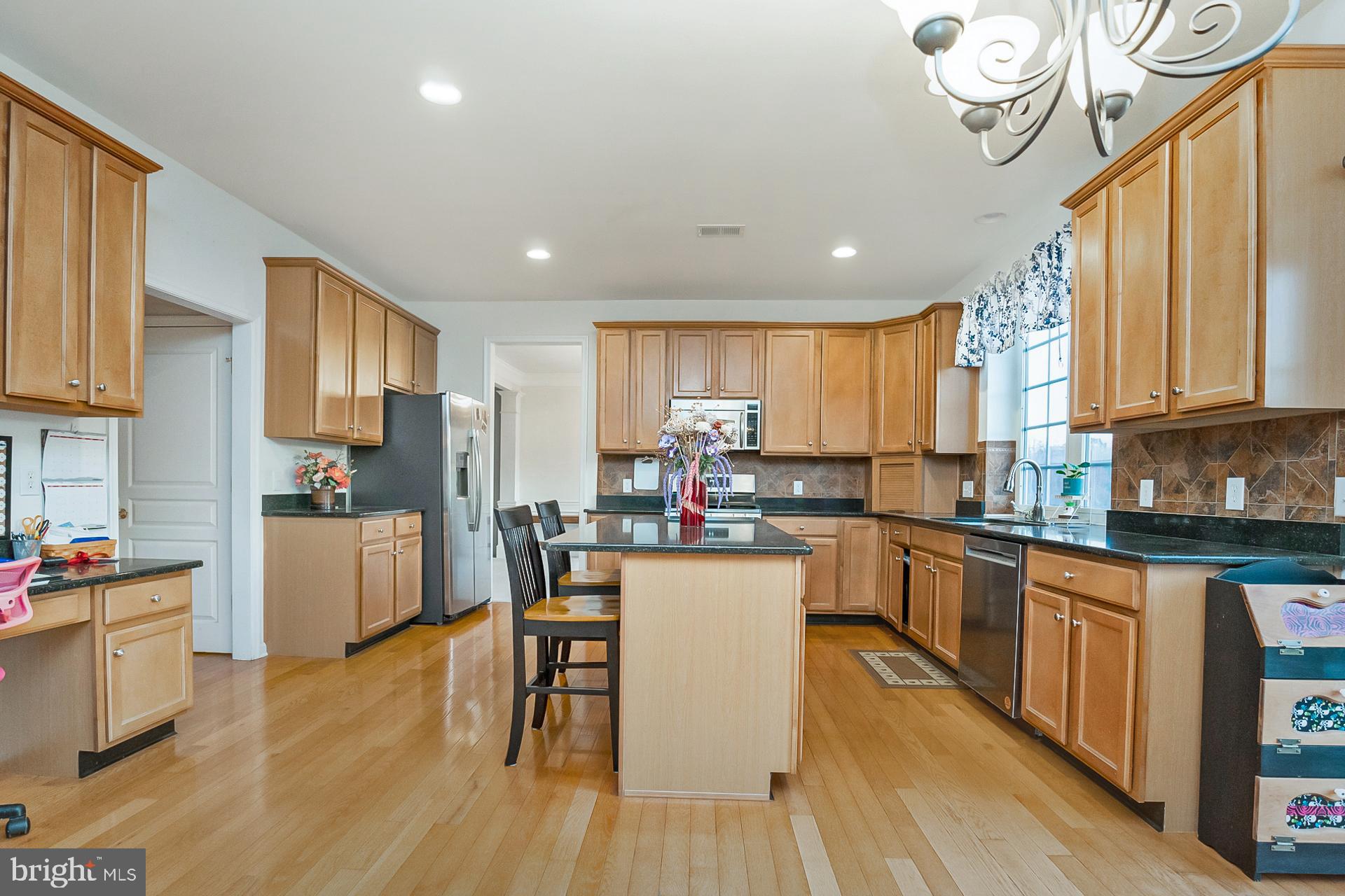 VISTAS AT GREEN HILL - Residential