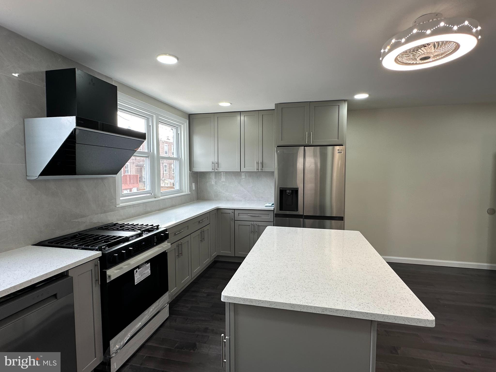 BELLS CORNER - Residential