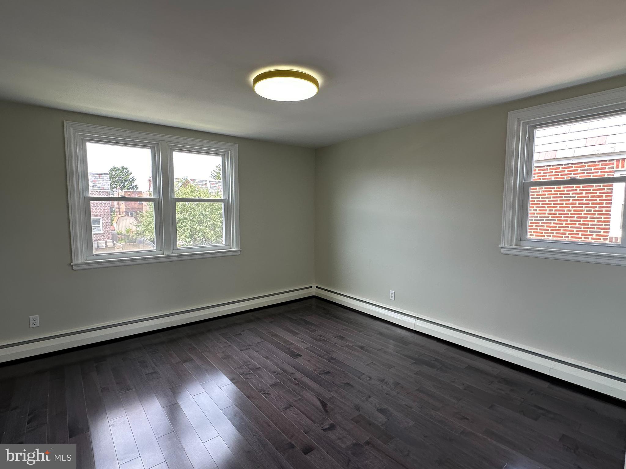 BELLS CORNER - Residential