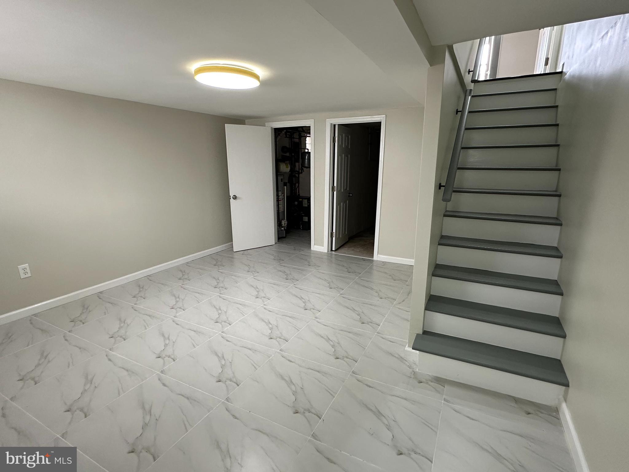 BELLS CORNER - Residential