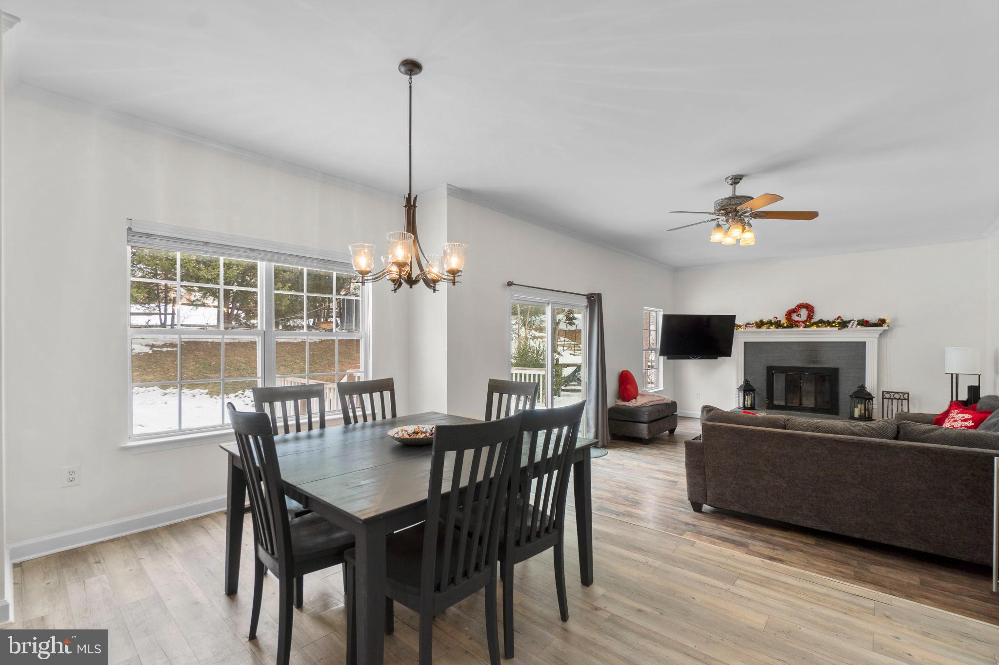 SPRING RIDGE - Residential