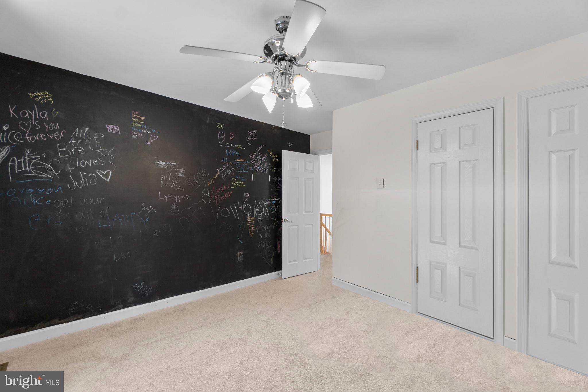 SPRING RIDGE - Residential