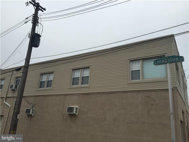 PORT RICHMOND - Residential Lease