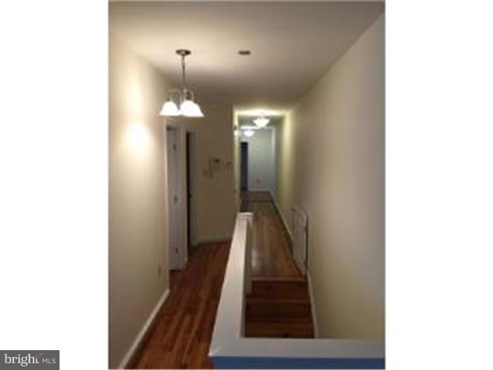 PORT RICHMOND - Residential Lease