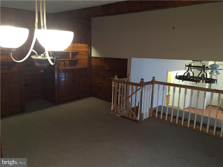 PORT RICHMOND - Residential Lease