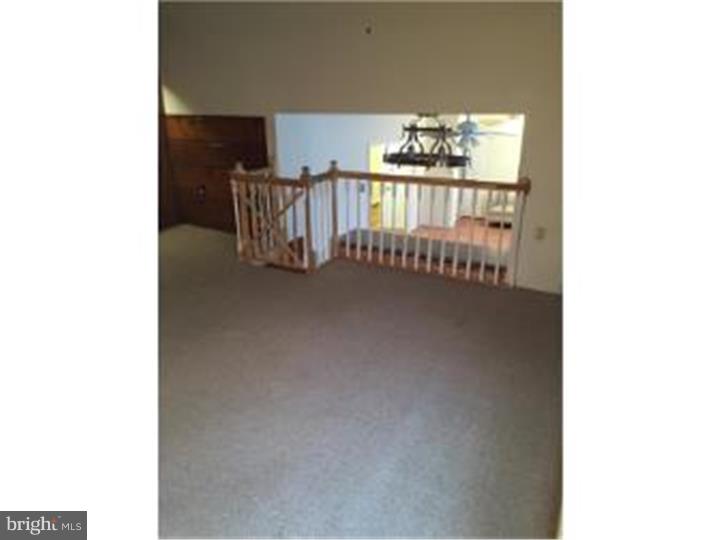 PORT RICHMOND - Residential Lease