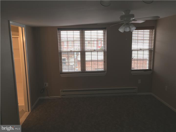 PORT RICHMOND - Residential Lease