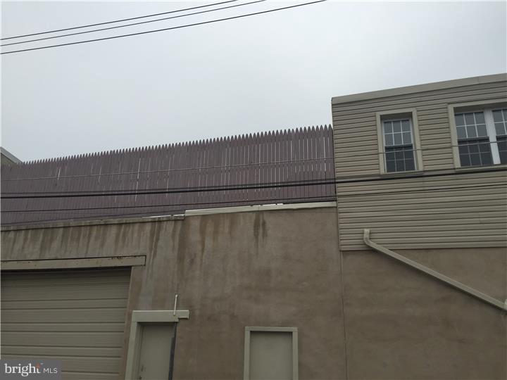 PORT RICHMOND - Residential Lease
