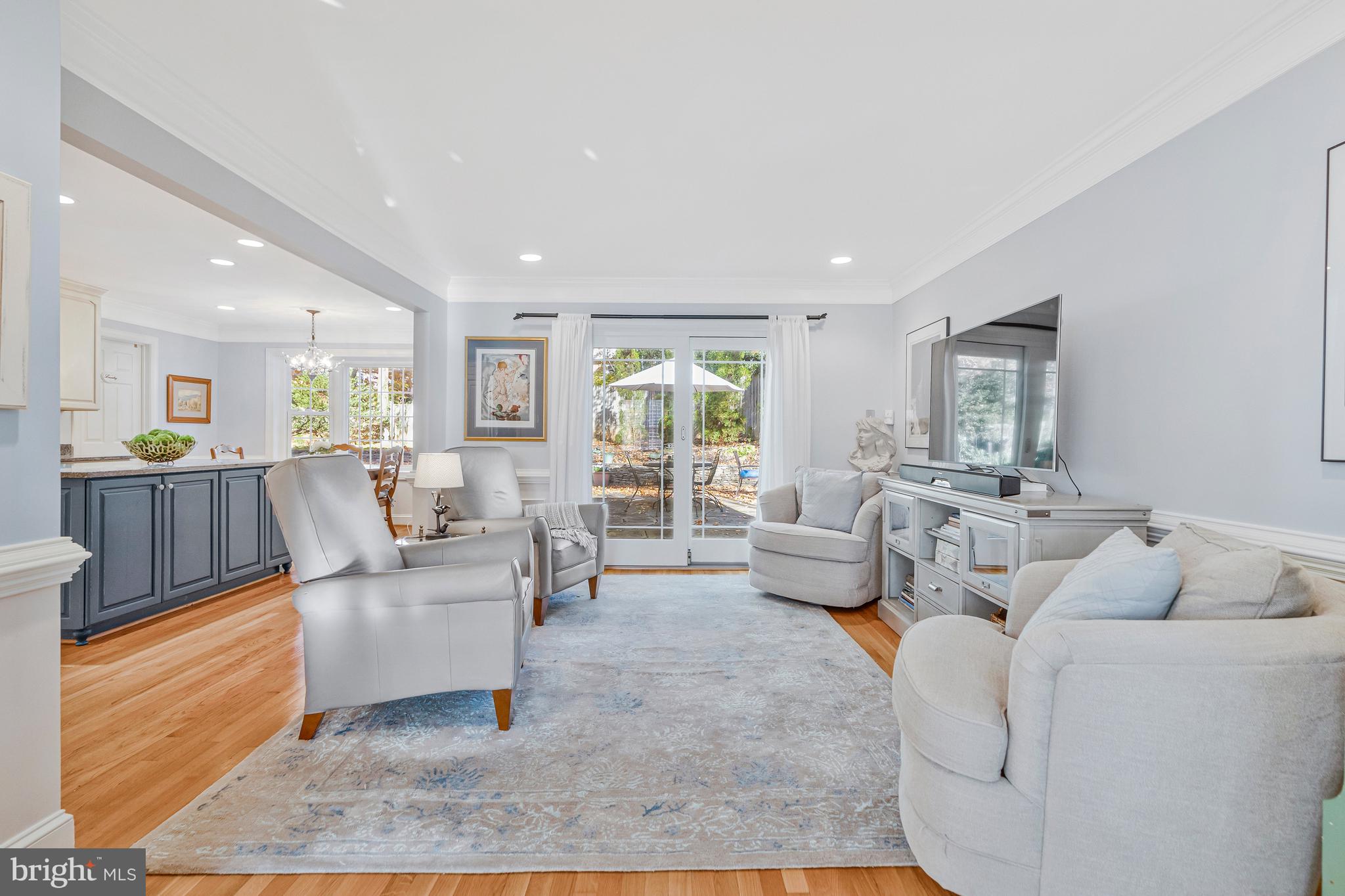 MC LEAN HAMLET - Residential