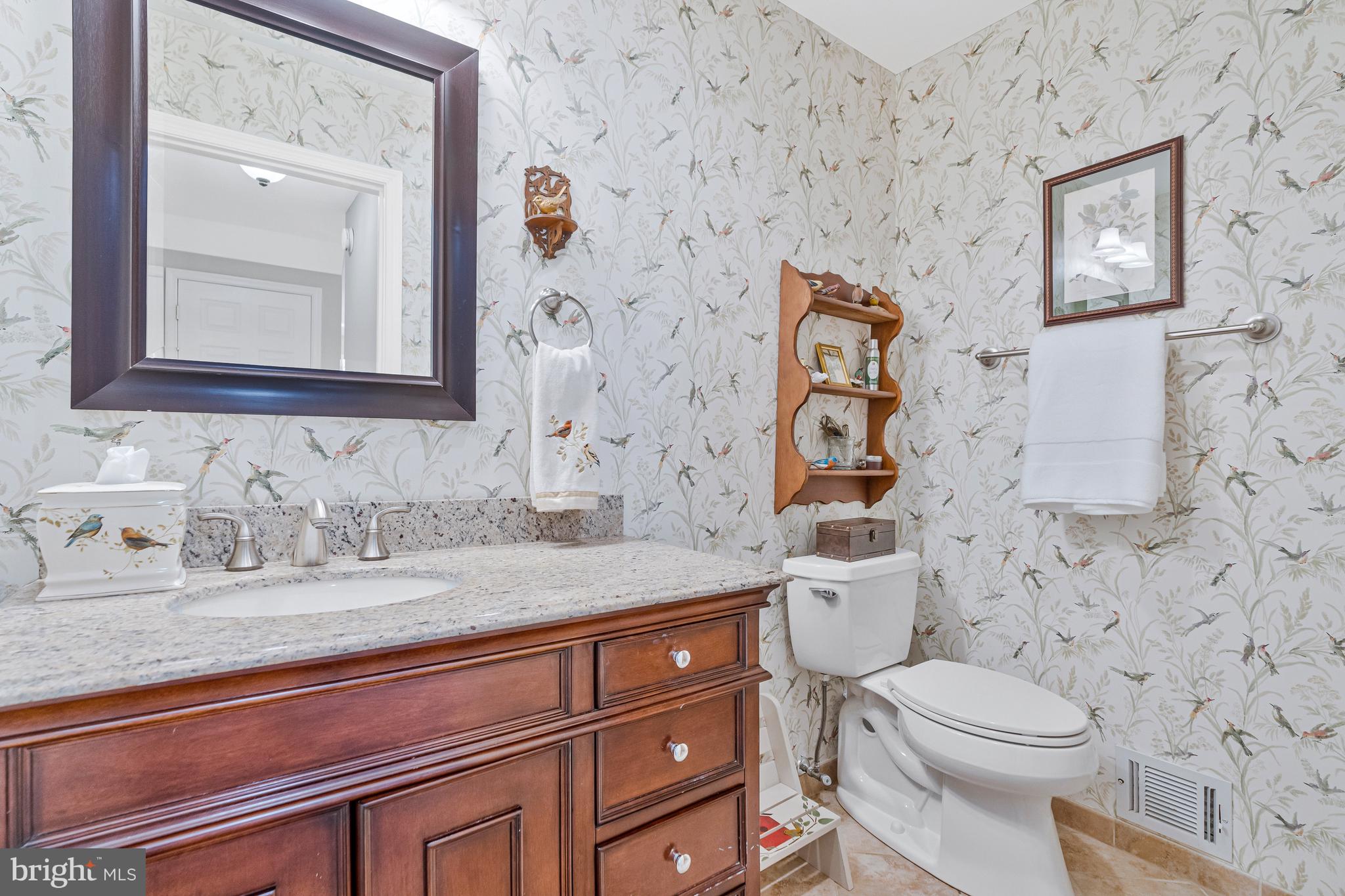 MC LEAN HAMLET - Residential