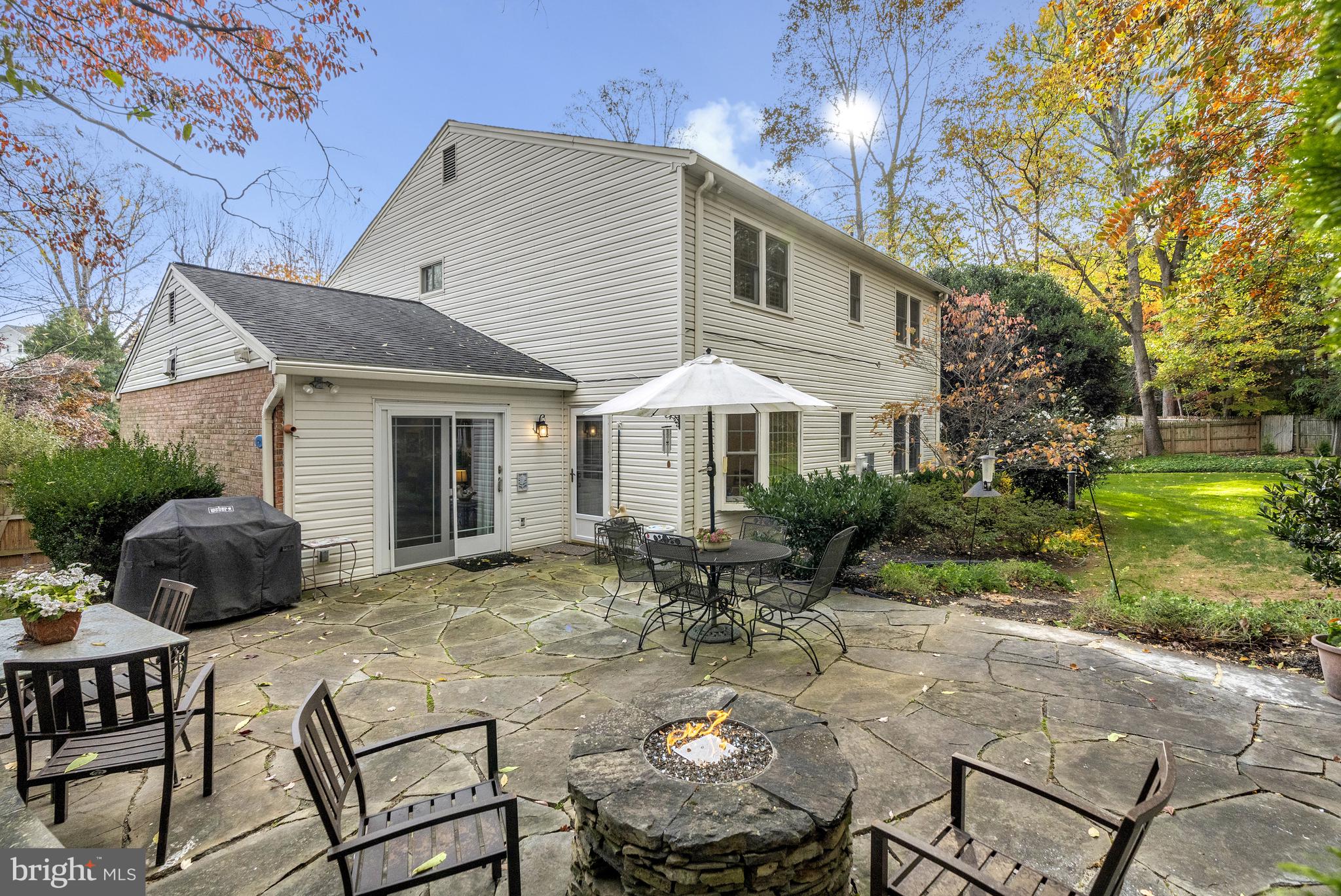 MC LEAN HAMLET - Residential