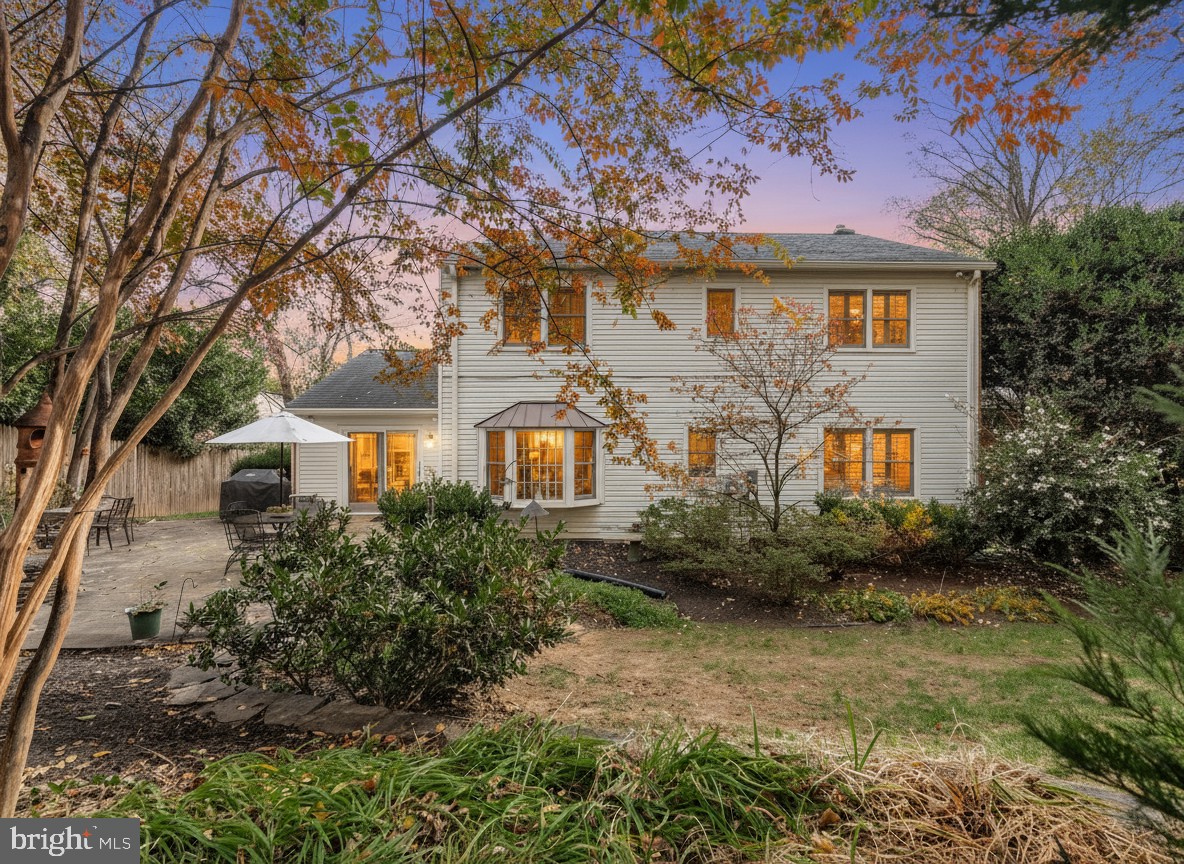 MC LEAN HAMLET - Residential